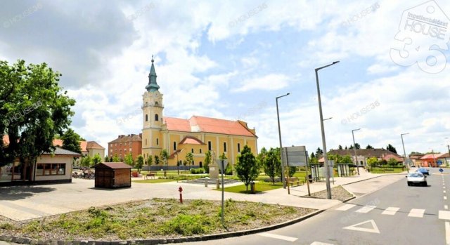 Eladó családi ház, Kiskunmajsán 49.5 M Ft, 5 szobás