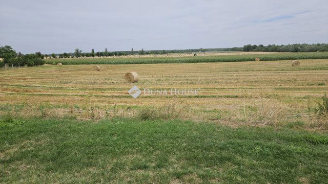 Eladó telek, Iváncsán 11.4 M Ft / költözzbe.hu