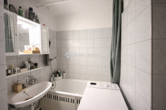 Eladó panellakás, Budapesten, XVIII. kerületben 43.9 M Ft