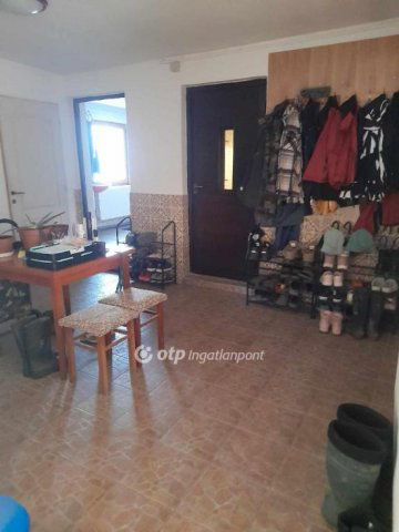 Eladó családi ház, Szigetváron 65 M Ft, 3 szobás