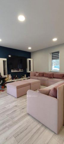 Eladó családi ház, Pápán 180 M Ft, 5+2 szobás