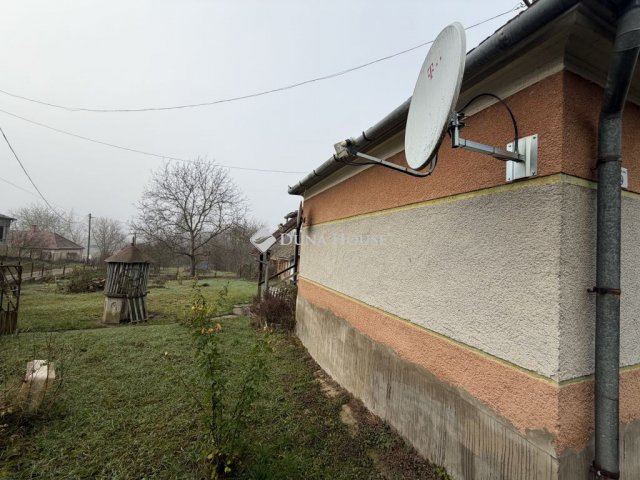 Eladó családi ház, Nemesapátiban 14 M Ft, 3 szobás