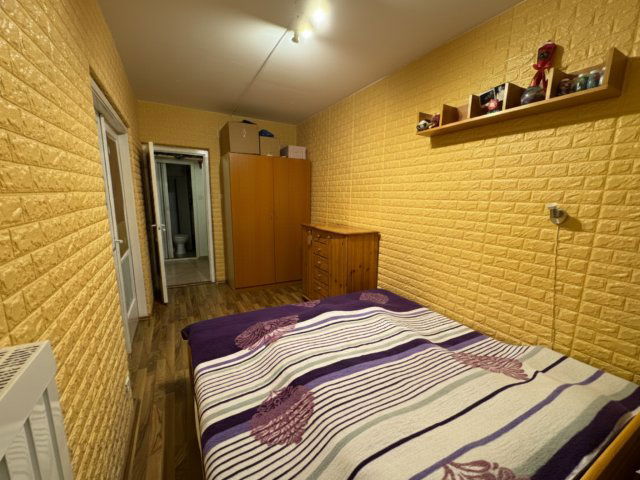 Eladó panellakás, Budapesten, III. kerületben 64.999 M Ft