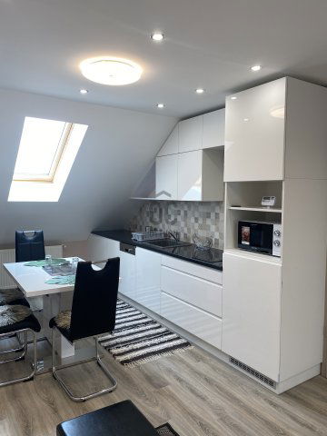 Kiadó téglalakás, albérlet, Szolnokon 160 E Ft / hó, 2 szobás