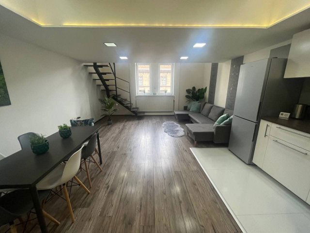 Eladó téglalakás, Budapesten, V. kerületben 96 M Ft, 3 szobás