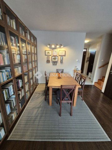 Eladó sorház, Csömörön, Hunyadi János utcában 145 M Ft