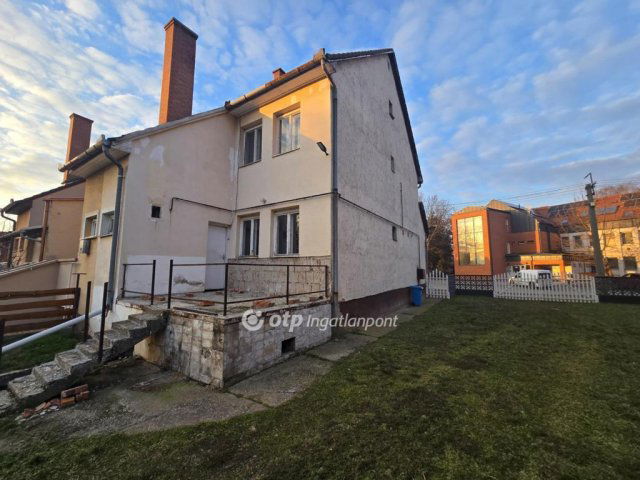Eladó családi ház, Kabán 27 M Ft, 3 szobás