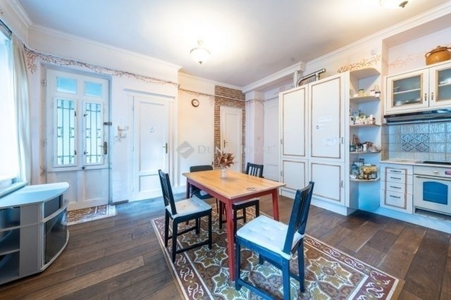 Eladó téglalakás, Budapesten, II. kerületben 184.99 M Ft