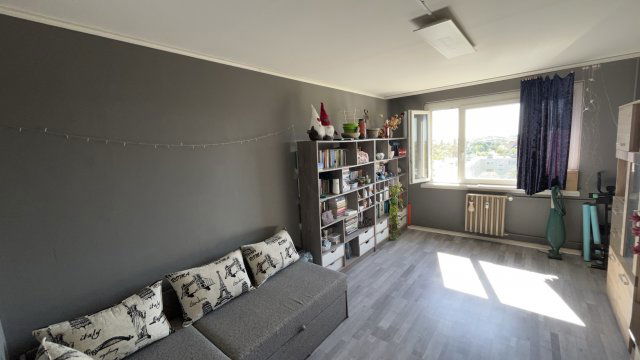 Eladó panellakás, Szegeden, Cső utcában 56 M Ft, 3 szobás