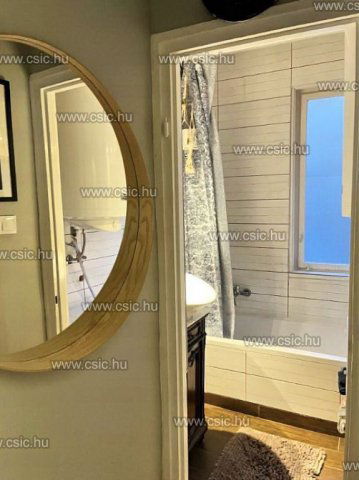 Eladó téglalakás, Budapesten, I. kerületben 94.99 M Ft, 2 szobás