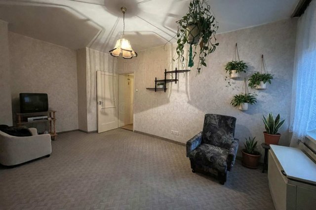 Eladó panellakás, Móron 41.5 M Ft, 2 szobás