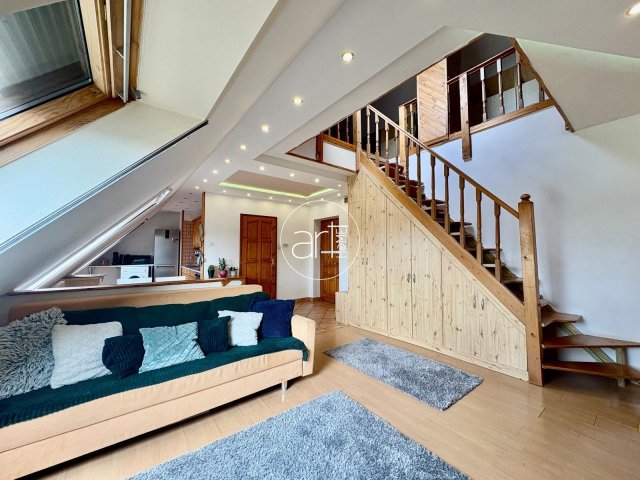 Eladó téglalakás, Szegeden 64.9 M Ft, 2+1 szobás