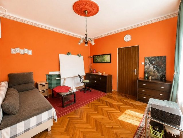 Eladó családi ház, Budapesten, IV. kerületben, Báthory utcában