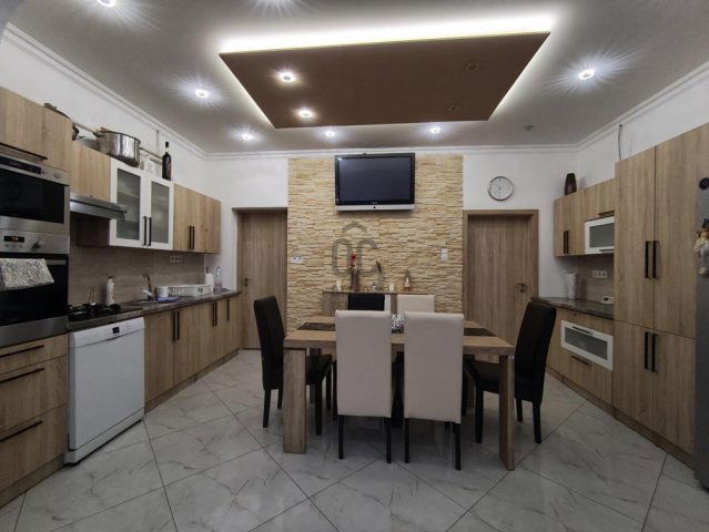 Eladó családi ház, Nagykanizsán 117.9 M Ft, 3 szobás