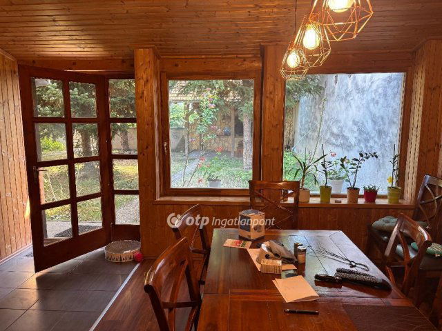 Eladó családi ház, Mohácson 130 M Ft, 4 szobás