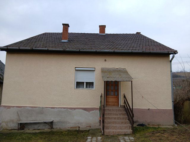 Eladó családi ház, Karancsságon 17.99 M Ft, 3 szobás