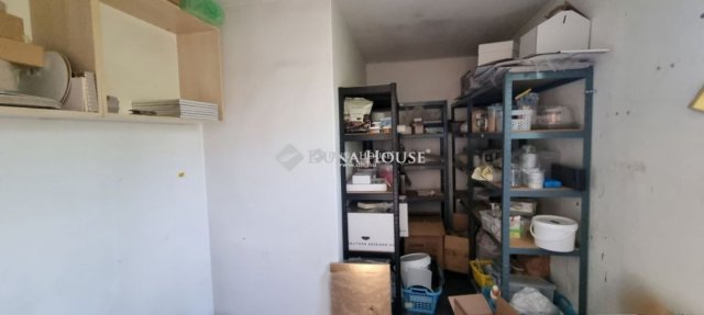 Kiadó ipari ingatlan, Debrecenben 250 E Ft / hó