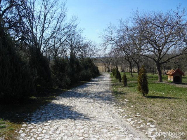 Eladó hotel, Csatkán 360 M Ft, 8 szobás / költözzbe.hu