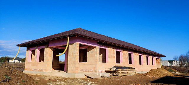 Eladó ikerház, Szombathelyen 79.9 M Ft, 2+2 szobás