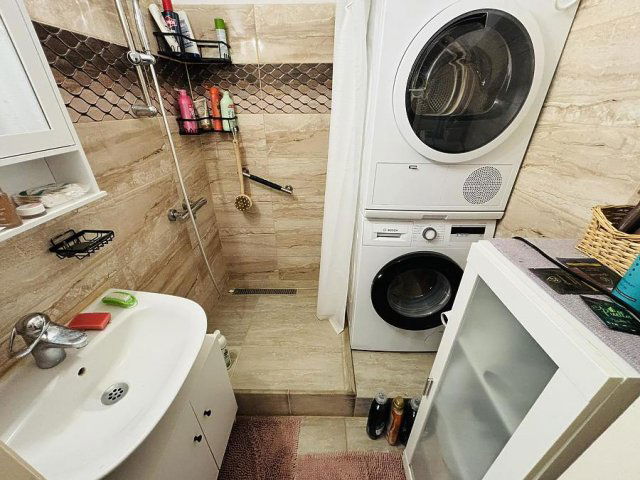 Eladó panellakás, Dunakeszin 70 M Ft, 3 szobás