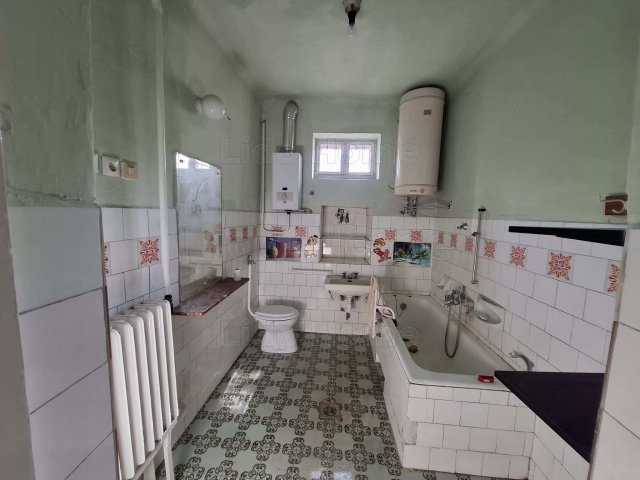 Eladó családi ház, Kemecsén 19.999 M Ft, 2 szobás