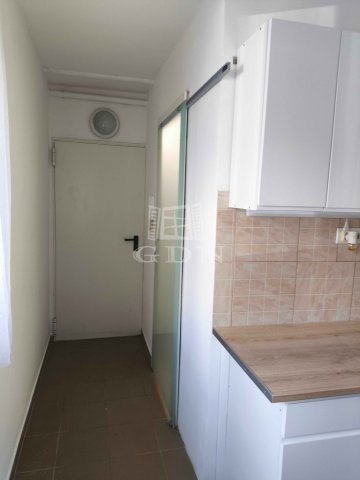 Eladó téglalakás, Budapesten, XIII. kerületben 33 M Ft, 1 szobás