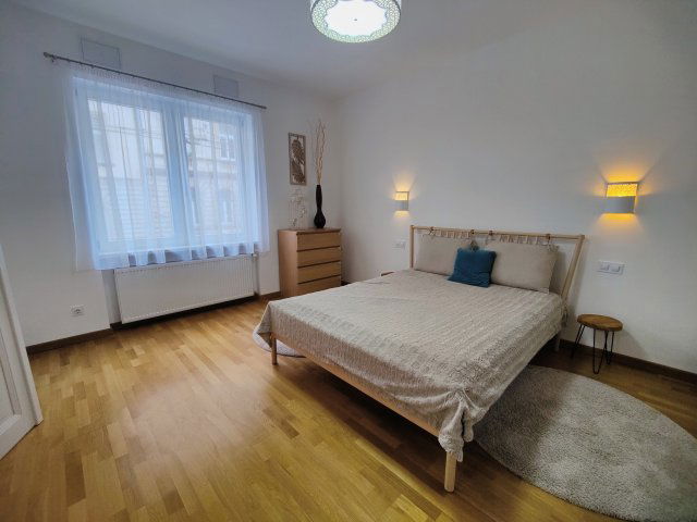 Kiadó téglalakás, albérlet, VII. kerületben, Dembinszky utcában