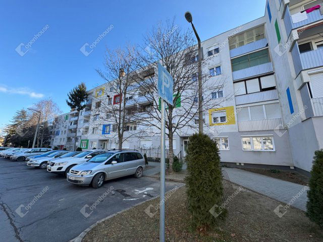 Eladó téglalakás, Zalaegerszegen 30.9 M Ft, 2 szobás