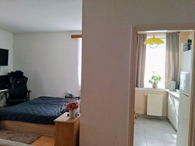 Eladó téglalakás, Egerben 32.9 M Ft, 1 szobás