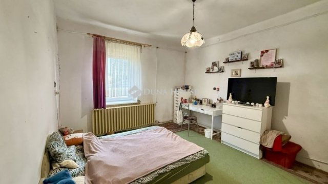 Eladó családi ház, Üllésen 33.5 M Ft, 3 szobás