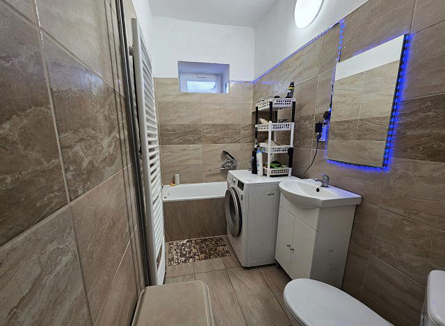 Eladó családi ház, Tiszanagyfalun 20 M Ft, 2 szobás