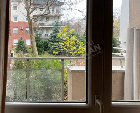 Kiadó téglalakás, albérlet, III. kerületben, Nánási úton