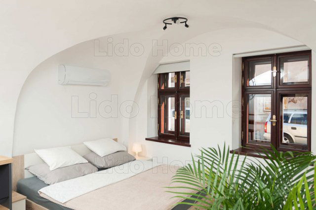 Eladó téglalakás, Győrött 46.9 M Ft, 1 szobás