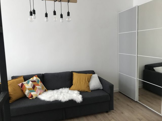 Kiadó téglalakás, albérlet, VI. kerületben, Weiner Leó utcában