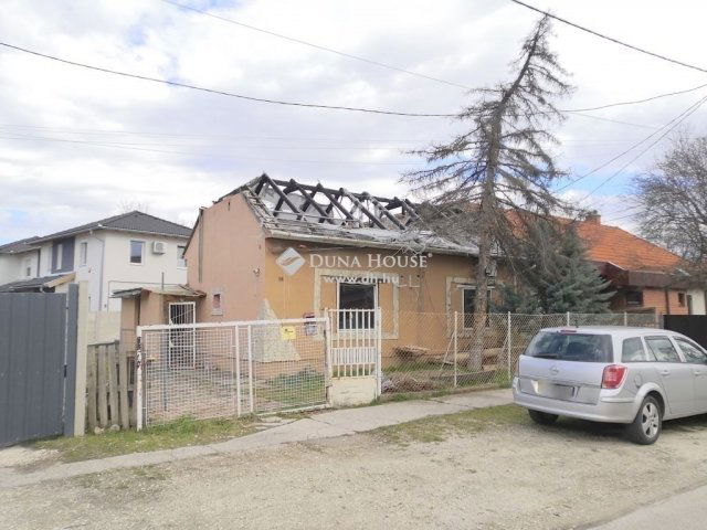 Eladó családi ház, Budapesten, XVIII. kerületben 47.9 M Ft