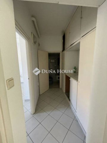 Kiadó üzlethelyiség, Zalaegerszegen 145 E Ft / hó