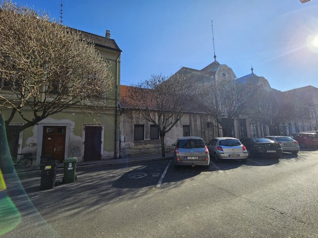 Eladó családi ház, Pápán 75 M Ft / költözzbe.hu