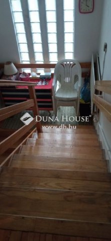 Eladó téglalakás, Mohácson 45.9 M Ft, 2+2 szobás