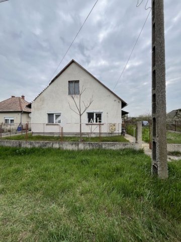 Eladó családi ház, Berhidán 55 M Ft, 2 szobás