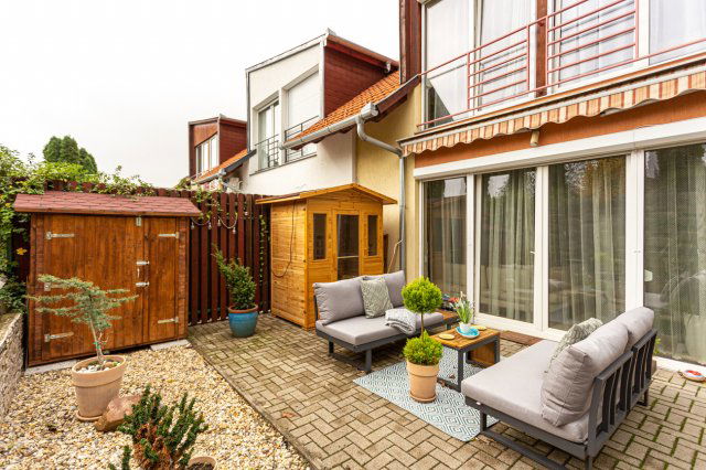 Eladó sorház, Pécsett 121 M Ft, 2 szobás / költözzbe.hu