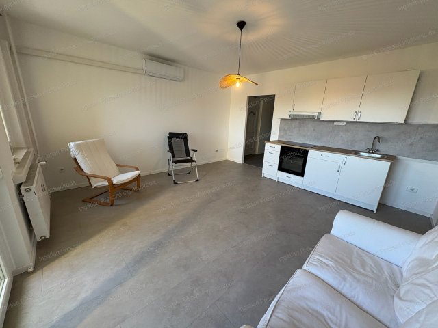 Kiadó téglalakás, albérlet, Tapolcán 180 E Ft / hó, 2 szobás