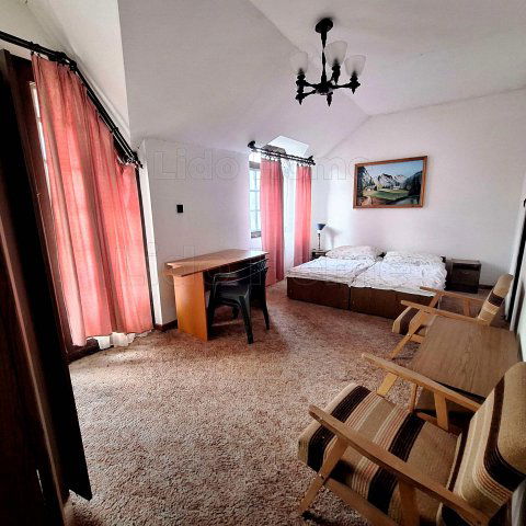 Eladó üzlethelyiség, Siófokon 210 M Ft, 12 szobás