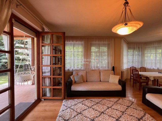 Eladó családi ház, Nyíregyházán 109 M Ft, 4 szobás