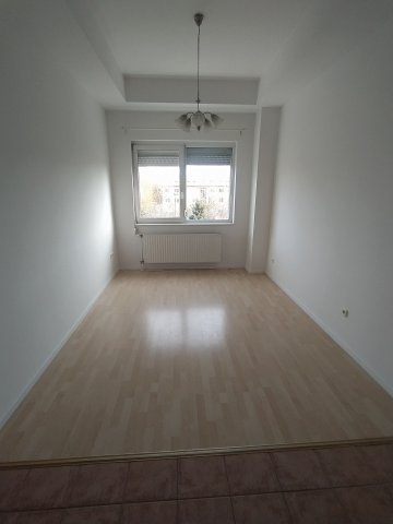 Kiadó téglalakás, albérlet, XVI. kerületben, Újszász utcában