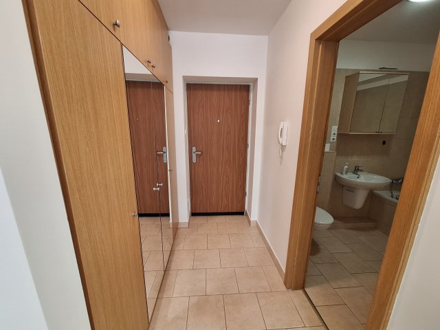Kiadó téglalakás, albérlet, Budapesten, III. kerületben