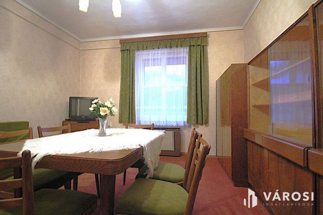 Eladó panellakás, Salgótarjánban 11.2 M Ft, 3 szobás