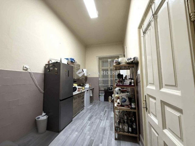 Eladó téglalakás, Budapesten, VIII. kerületben 95 M Ft, 2 szobás