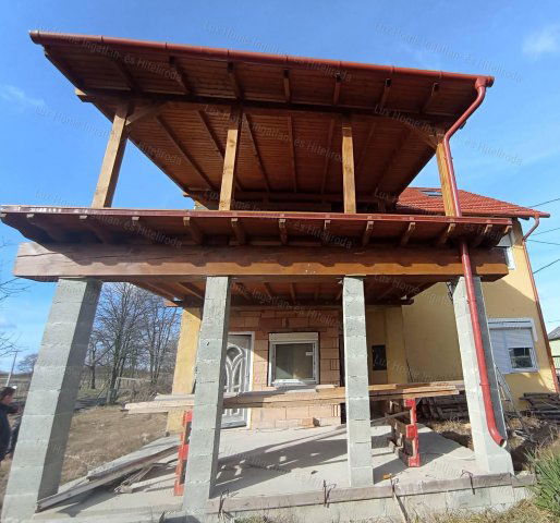 Eladó családi ház, Szomódon 65 M Ft, 6 szobás