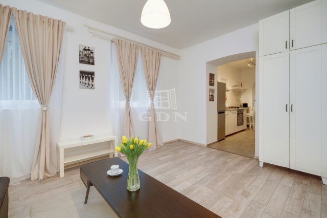 Eladó téglalakás, Budapesten, II. kerületben 62.9 M Ft, 1 szobás