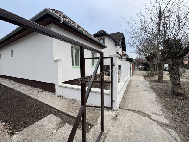 Eladó ikerház, Budapesten, XX. kerületben 59 M Ft, 1 szobás